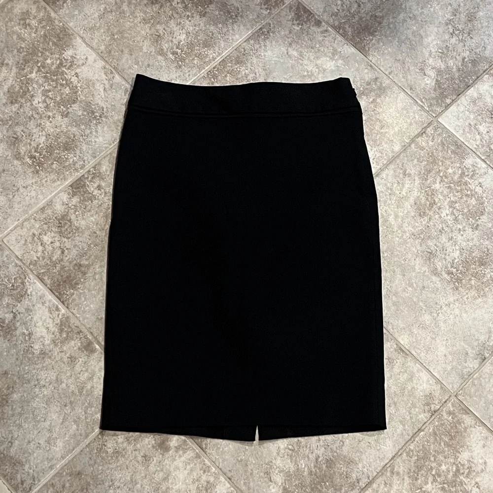 The Limited Exact Stretch High Rise Pencil Skirt Mini Solid Black 00 Slit